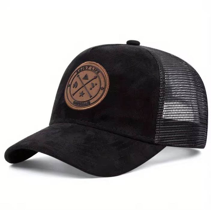 Летни шапки с козирка