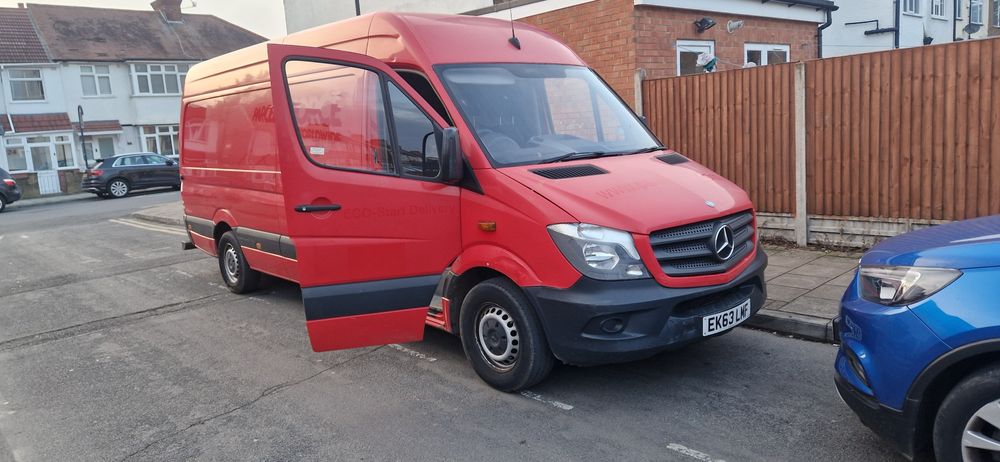De vanzare Mercedes Sprinter  an 2013 Oct.
