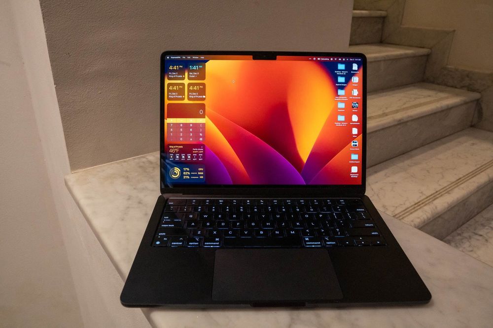 Ноутбук MacBook Air 13.6 M2 • 8GB • 256GB ССД • Батарея 100%