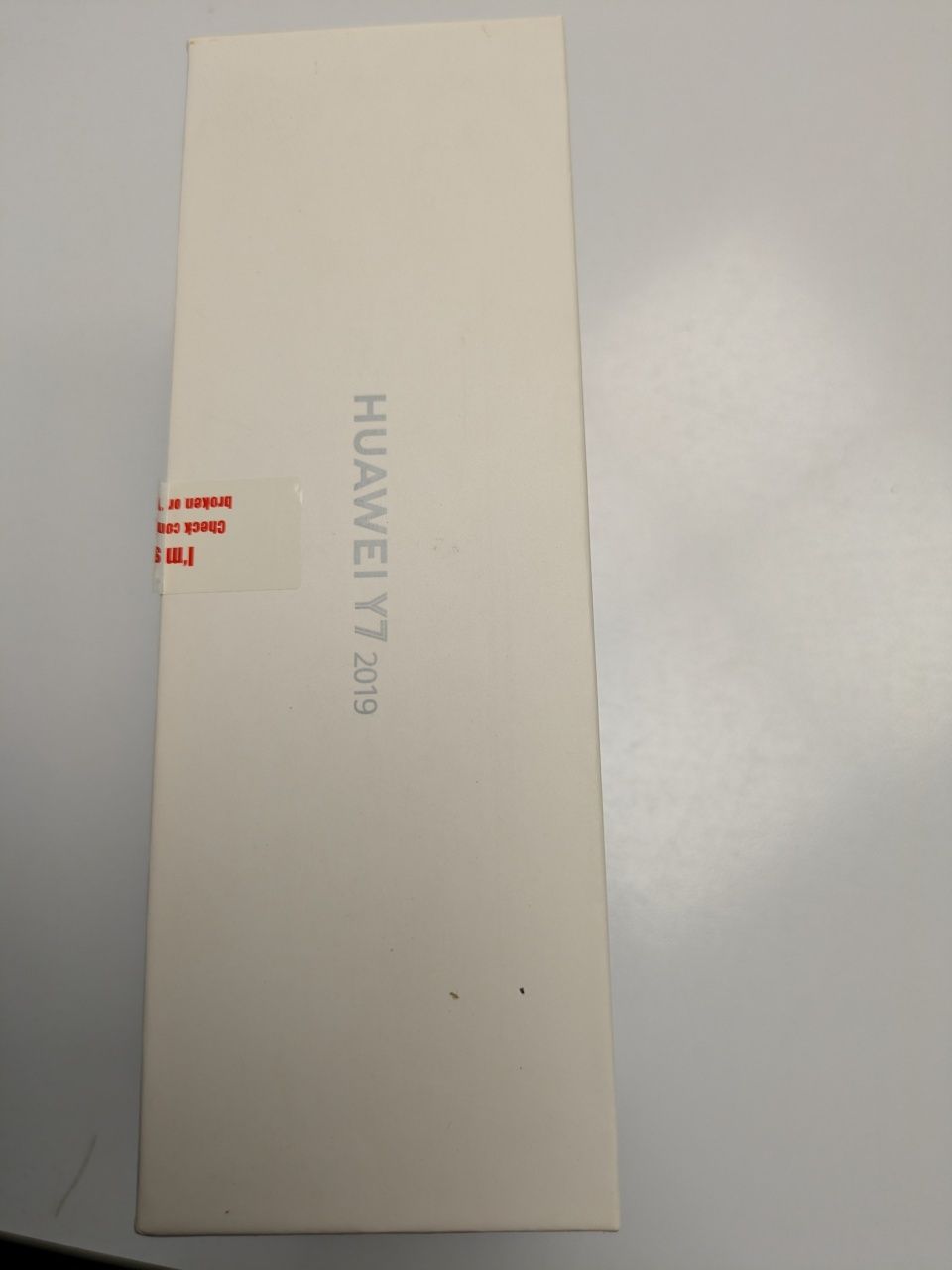 Продавам телефон Huawei Y7 2019 Dual sim