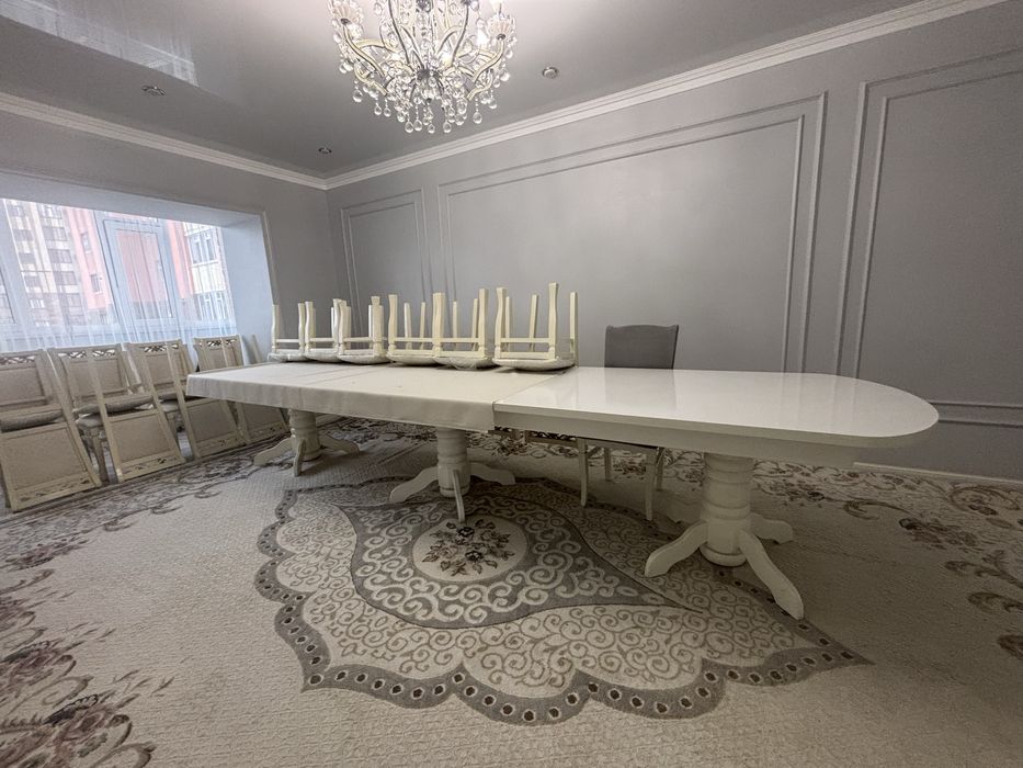 продам стол со стульями