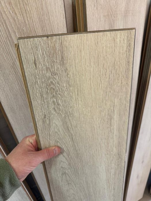 Продам ламинат Б/У