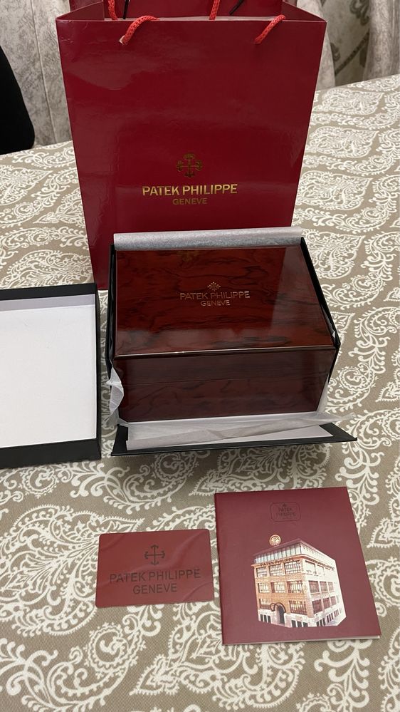 PATEK PHILIPPE, наручные часы