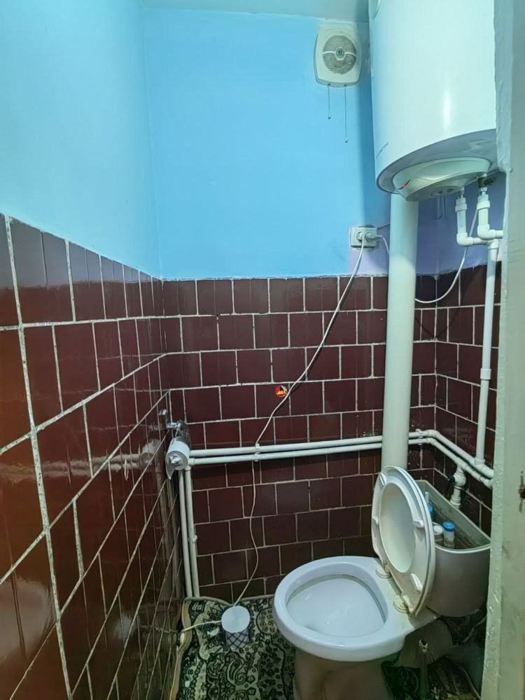 Продается квартира 77 серия по ул. Мирзо Улугбек ор. 33 школа