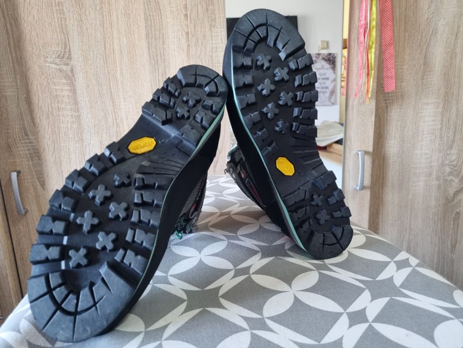 Bocanci Kayland Cross Mountain GTX  marimea 37,5