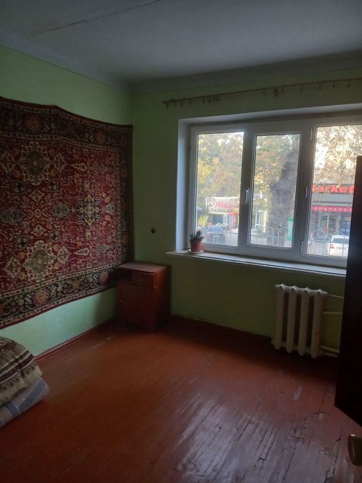 Продаёца квартира Чирчик 3 комнатная Танковый Хавас