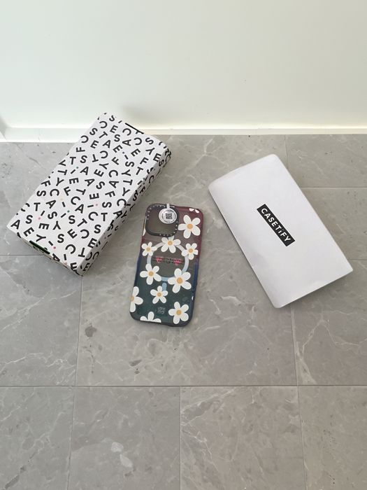 Чехол CASETiFY Daisy оригинал