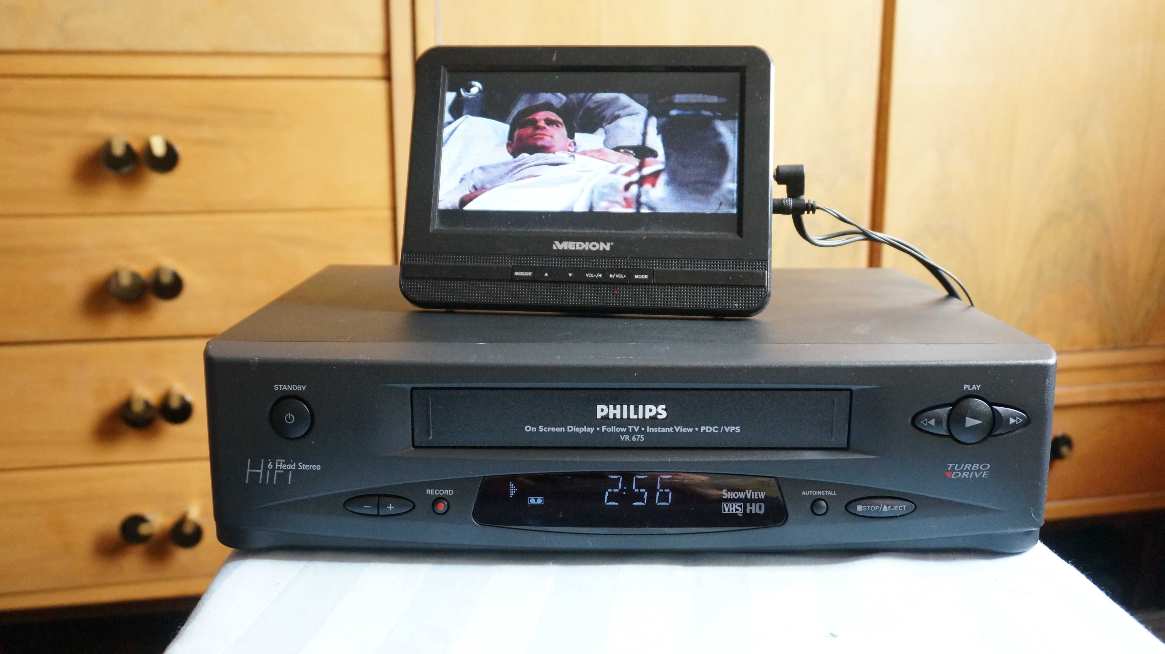 Video recorder VHS Philips model VR675 Stereo Hi-Fi