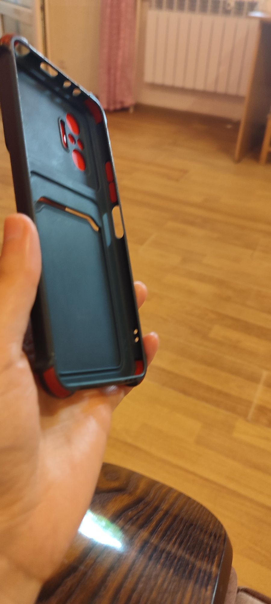 Чехол для redmi note 10 pro отдам даром