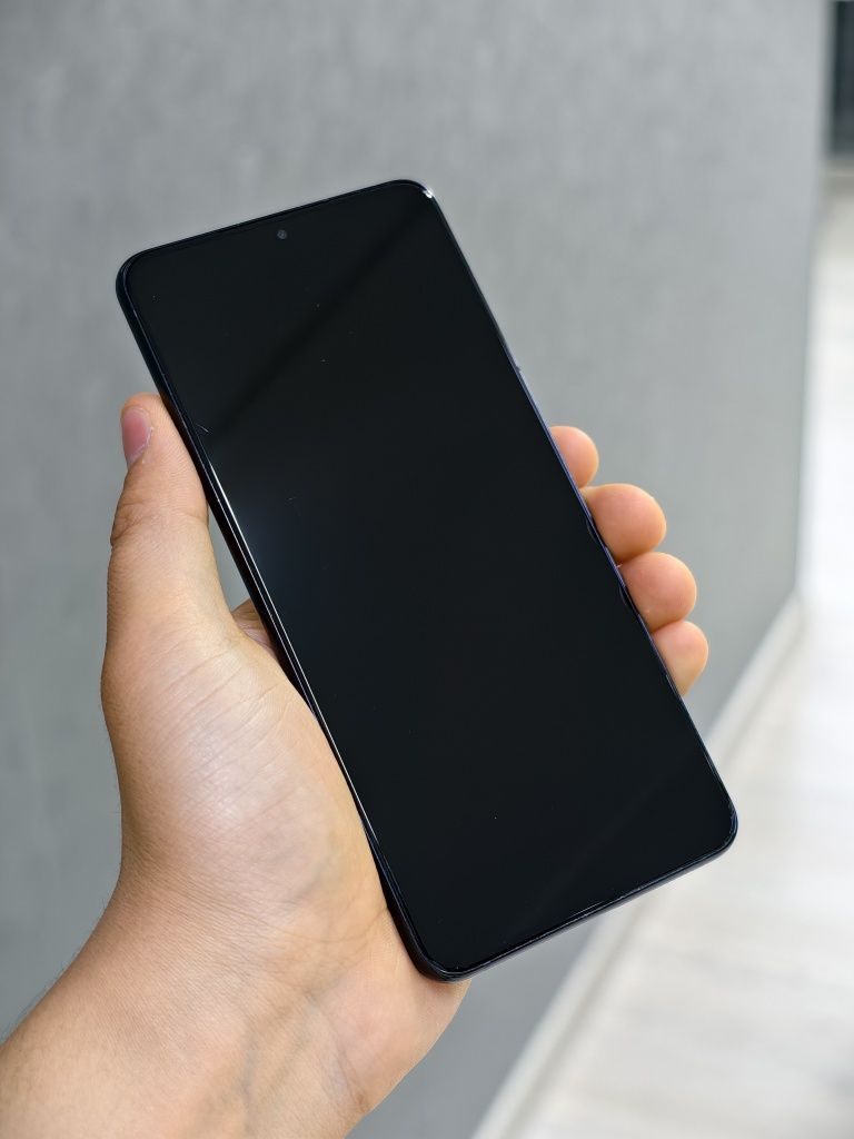 Samsung Galaxy S21 Plus 5G 128 GB | Mobile Zone
