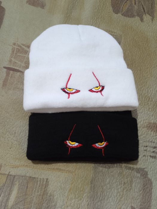Продам подростковые шапки