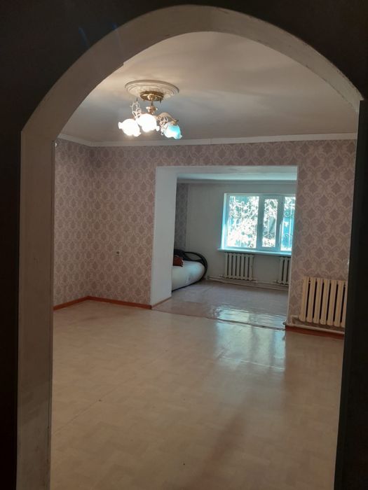 1 бөлмелі үй жалға беріледі