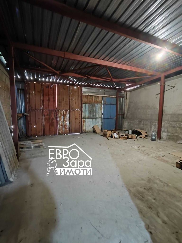 Продава се Промишлена сграда в Стара Загора, Индустриална зона - изток - 550 кв.м за 637 €/кв.м - Снимка #3