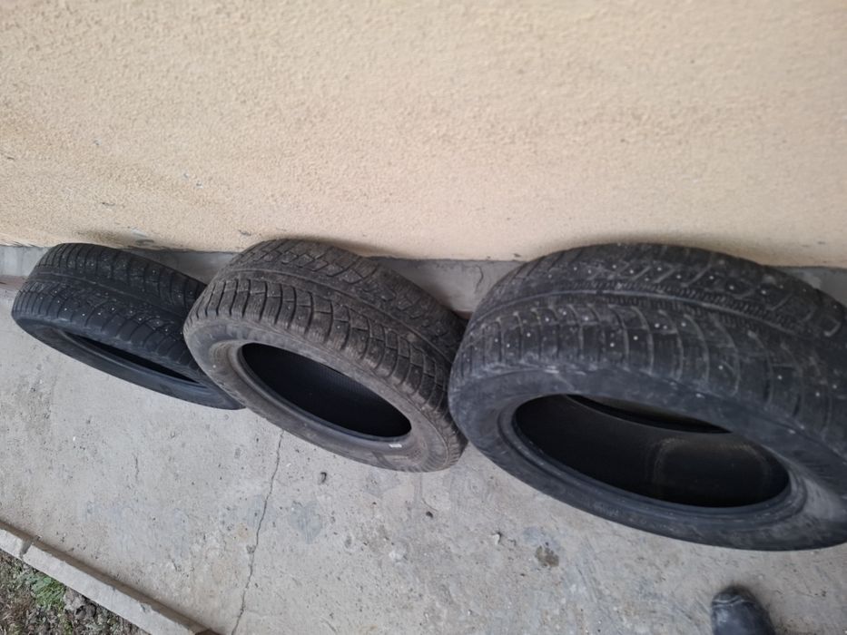 Продается шины R16 зимний