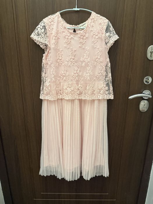 Платье , халат на девочку 9-10 лет