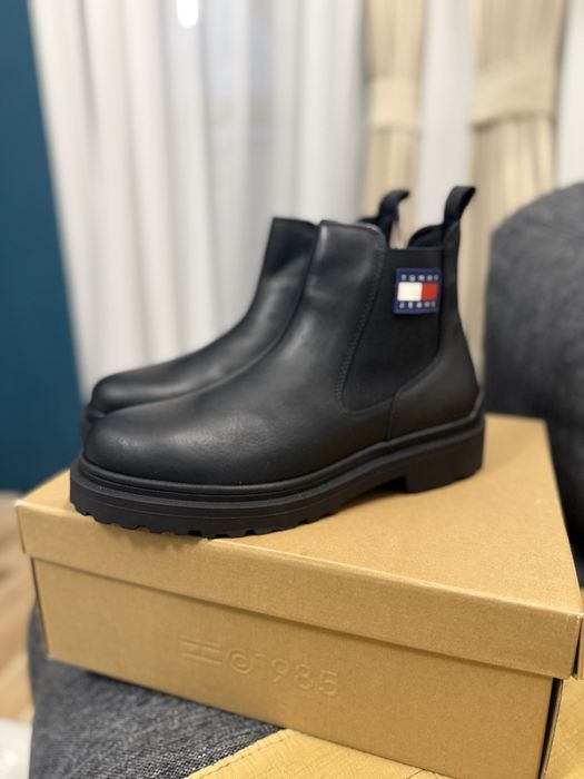 Tommy Jeans Leather Chelsea cizme negre marimea 43 noi originale