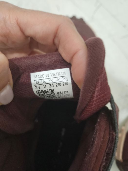 Adidas момиче 34 размер