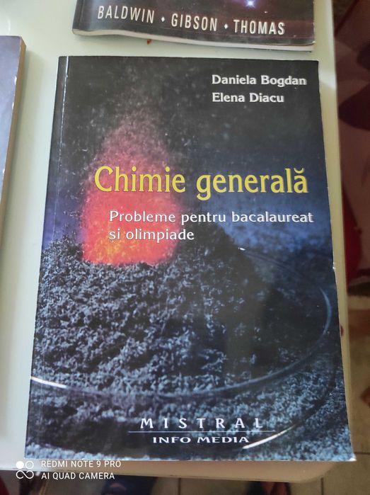 Cărți detalii la telefon