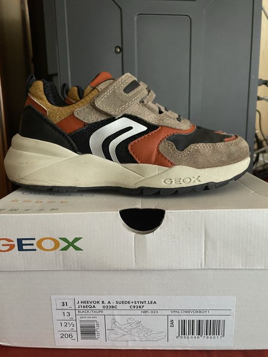 Сникърси Geox с кутия