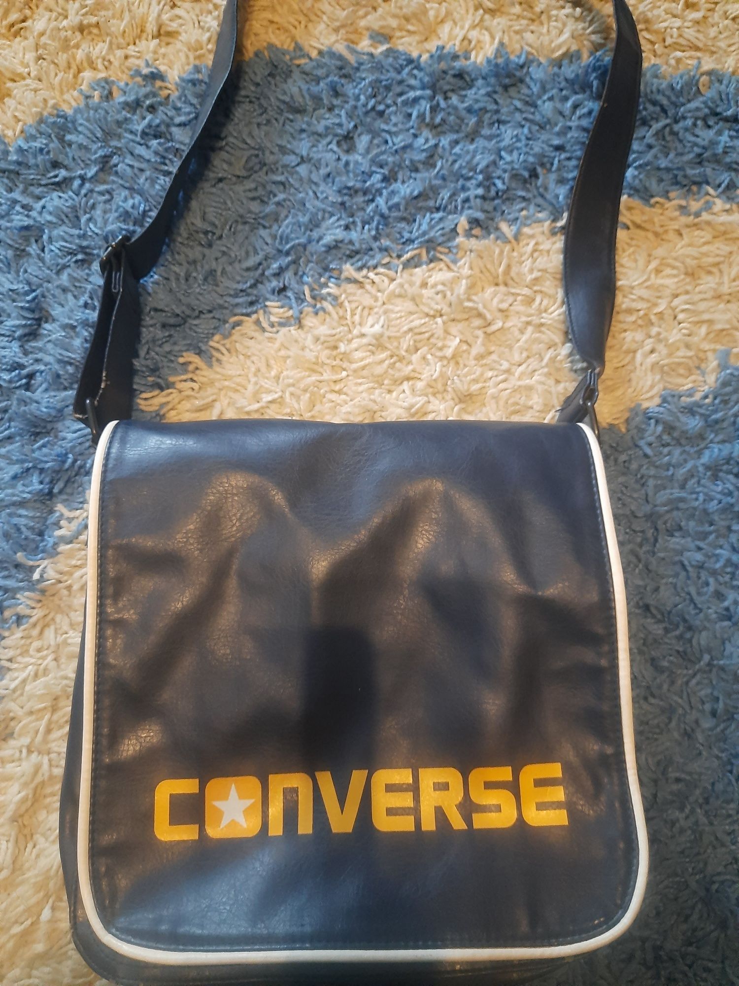 Geanta tip postas Converse