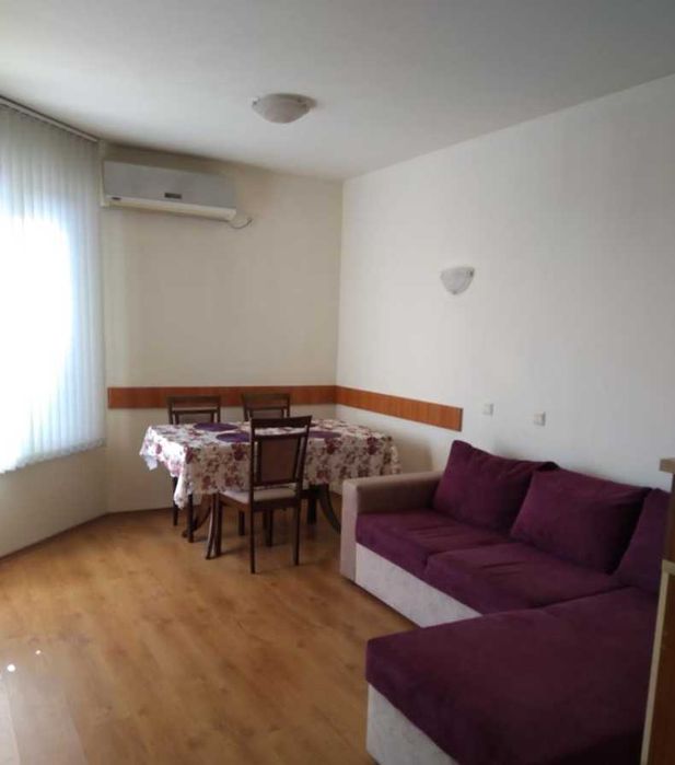 Дава се под наем Двустаен апартамент в Бургас, Зорница - 70 кв.м за 225 € - Снимка #2