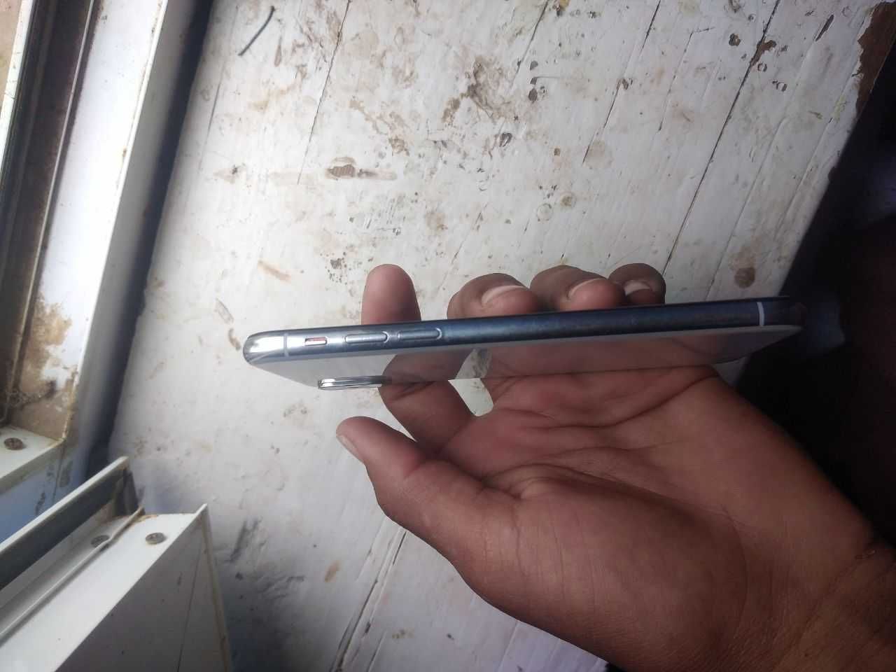 Iphone Xs 800ga srazi pul kk