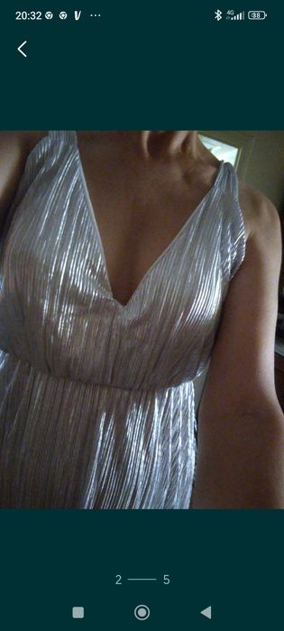 Rochie nouă lungă argintie  cu spate gol măr L
