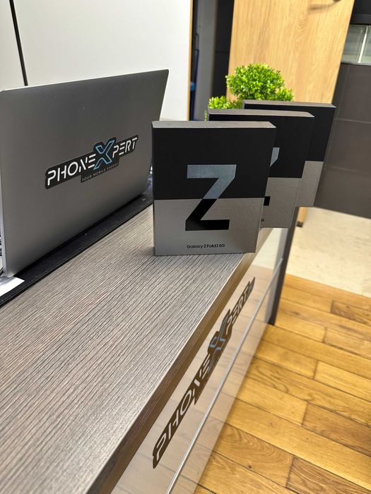 Samsung Z Fold 3 256GB Nou cu Factura id 132
