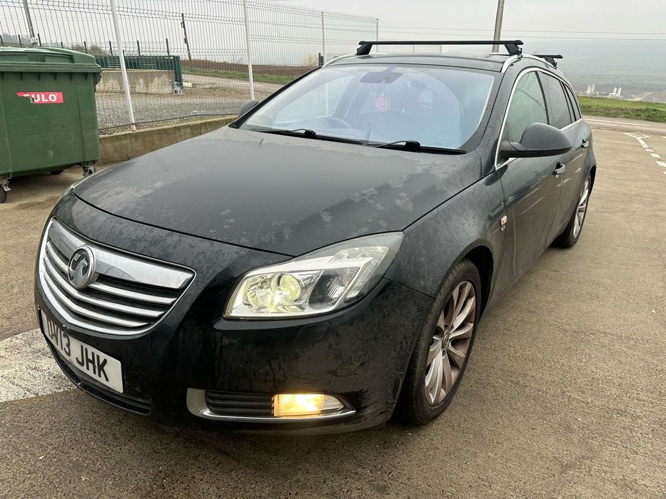 Dezmembrez / Dezmembrari / Piese / Accesorii Opel insignia break 2013 2.0 cdti A20DTH neagra