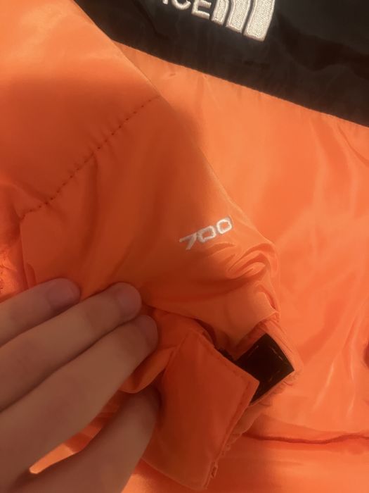 Geacă The North Face portocalie