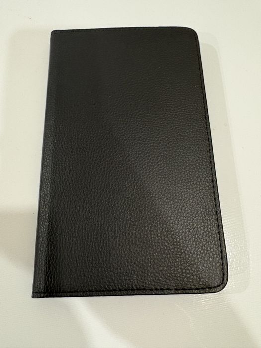 Продам новый планшет