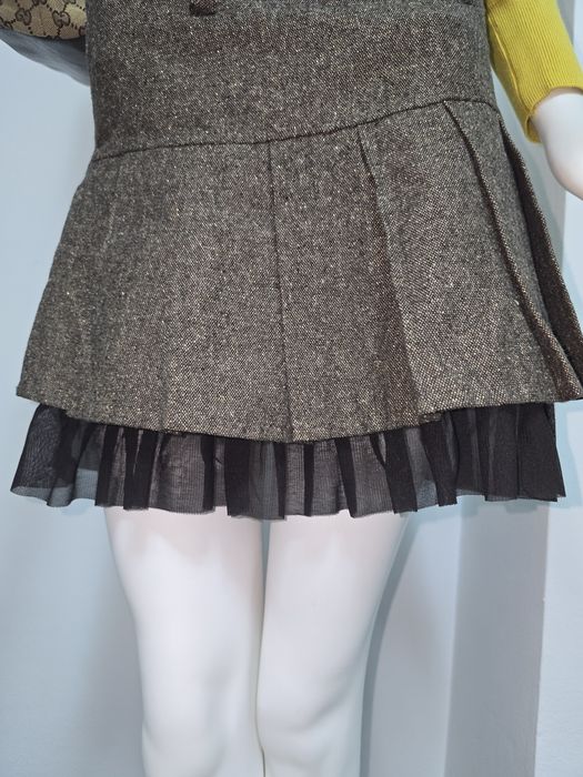 Fusta lana cu fir auriu