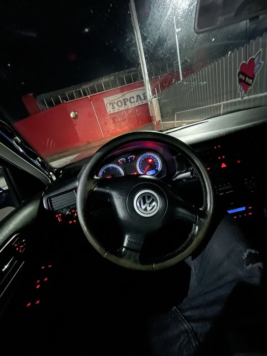 vand bora 1.9 tdi stare perfecta atat mecanic cat si electric