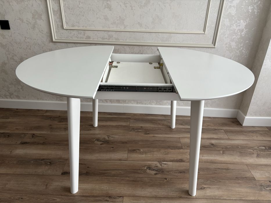 Стол раздвижной продаем