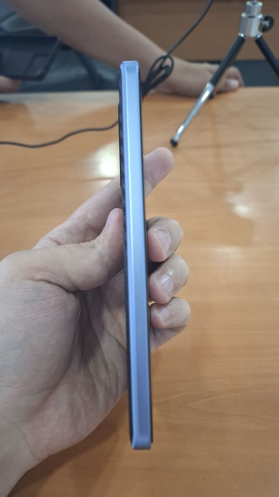 Xiaomi 13t pro rangi ko'k