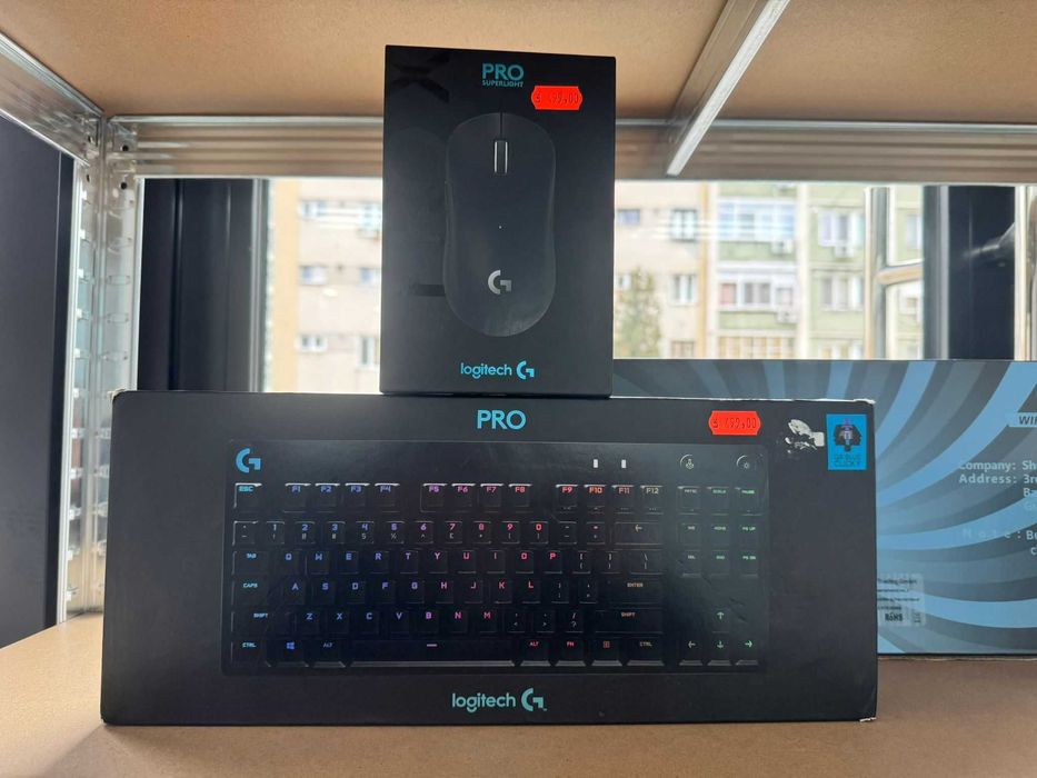 Tastatura Logitech PRO + Mouse Logitech PRO