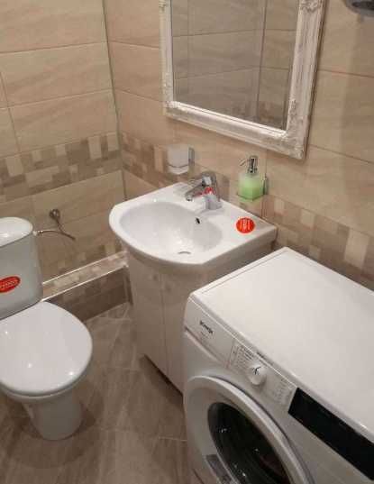 Дава се под наем Тристаен апартамент в Пловдив, Тракия - 68 кв.м за 380 € - Снимка #2