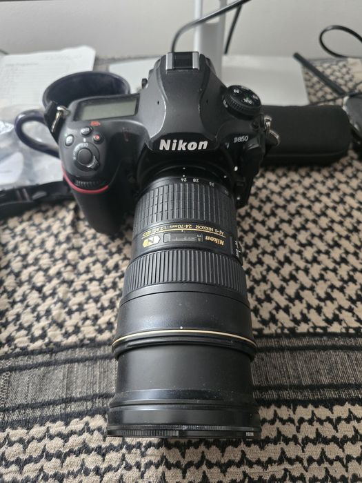 Nikon D850 + 24-75