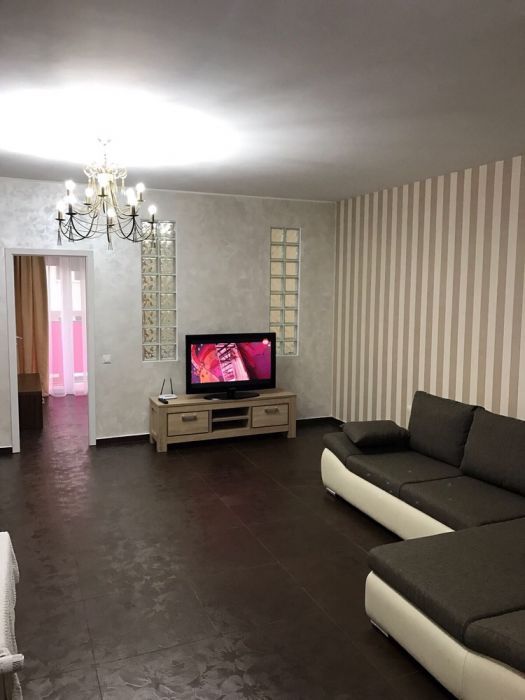 Apartament nou de lux regim hotelier Plaza EDENRED UP SODEXO