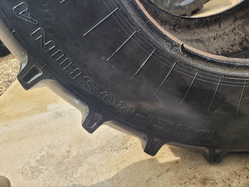 Cauciuc Combină Dneprosima 30.5 LR 32 (800/65 R32)