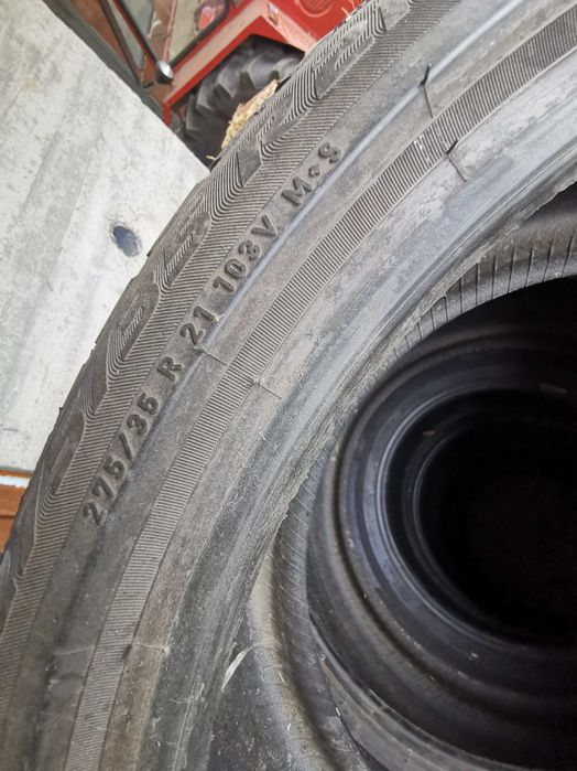 275 35 21 pirelli