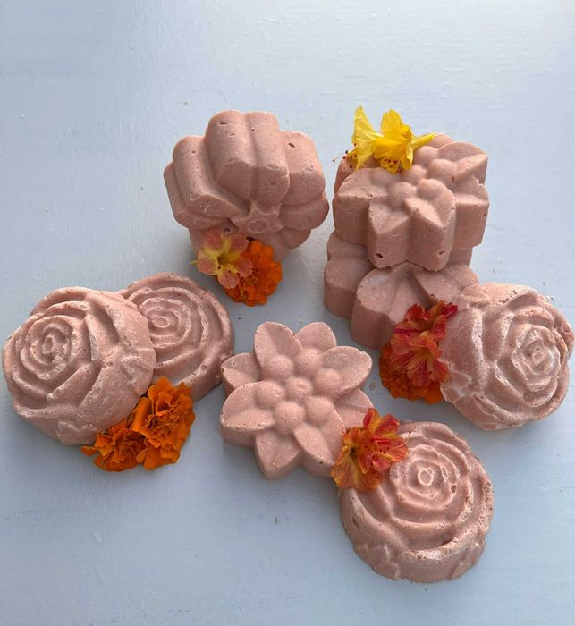 Săpunuri Handmade - Descoperă Frumusețea Produselor Naturale