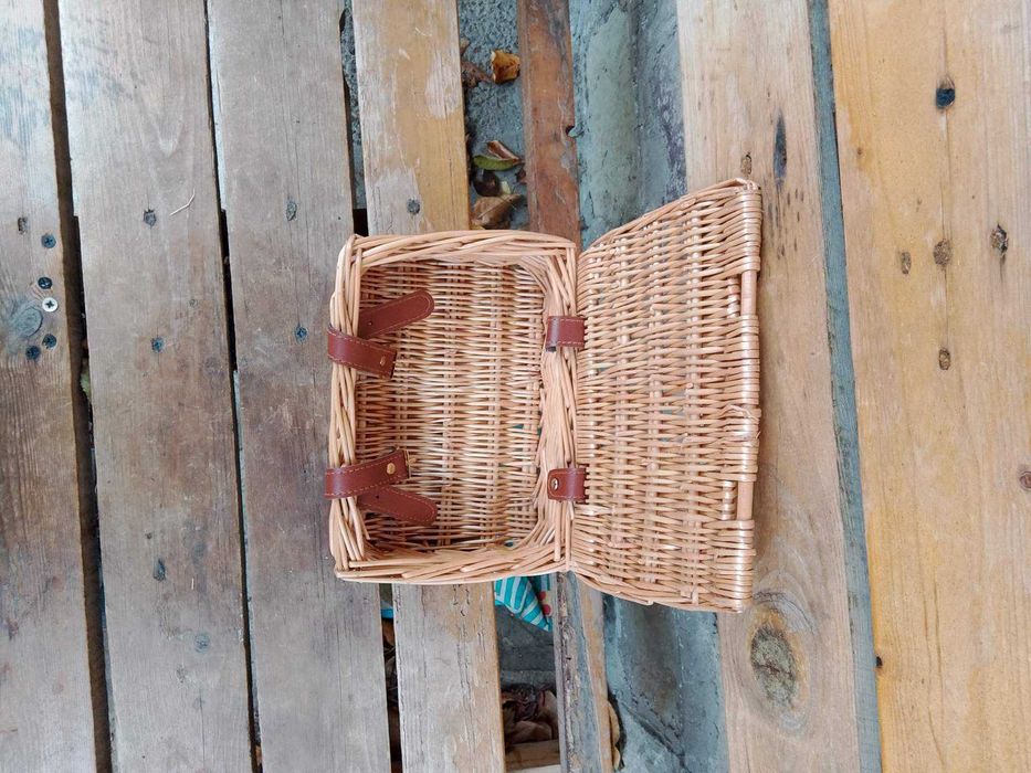 Подаръчни кошници тип хампер