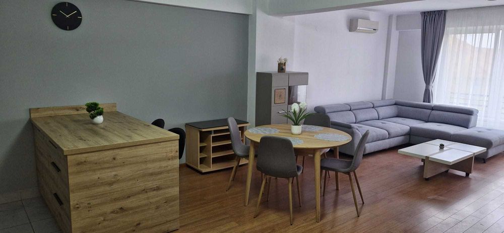Inchiriez apartament 2 camere Luceafarul 70 mp