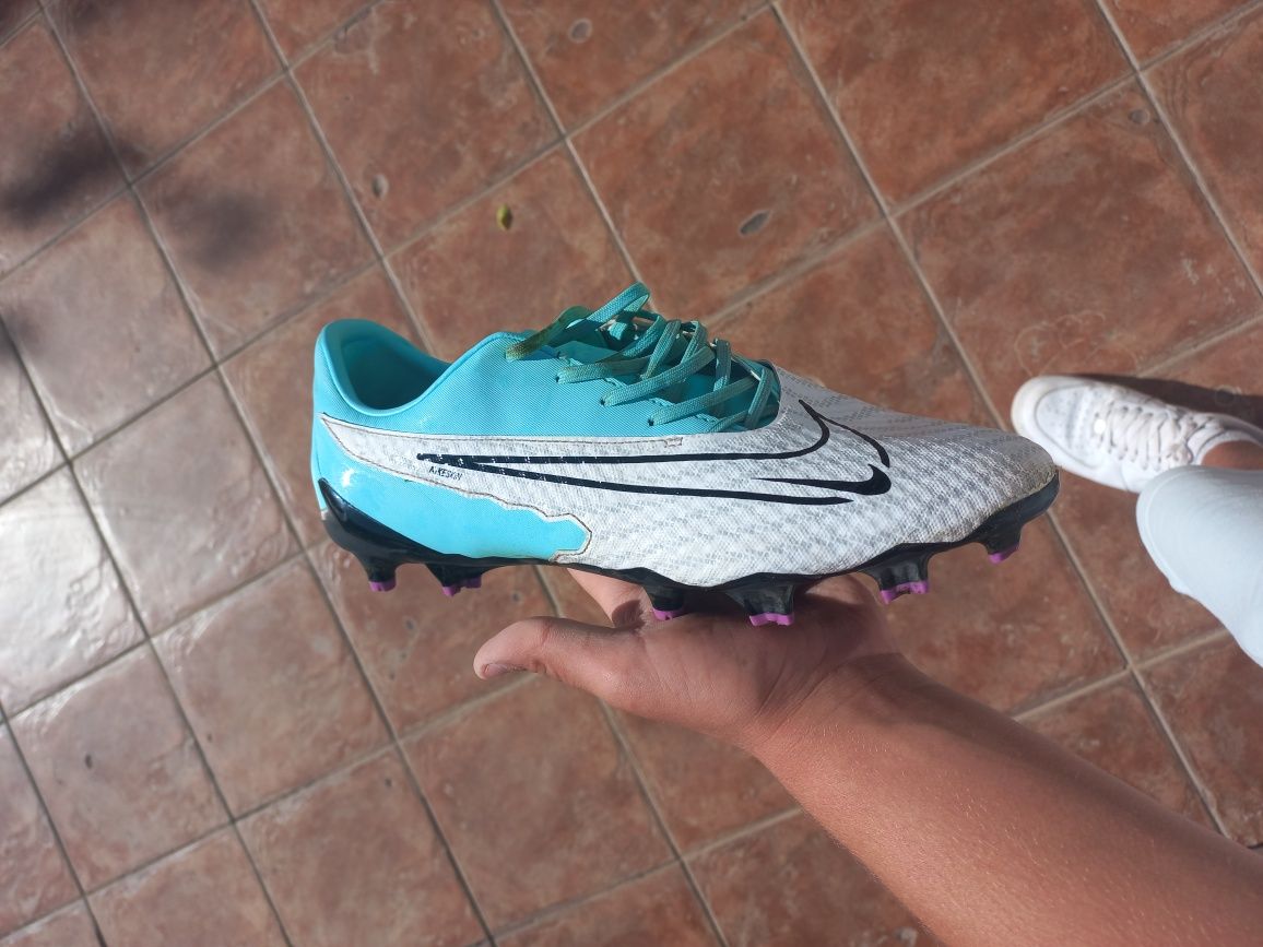 Ghete fotbal nike phantom