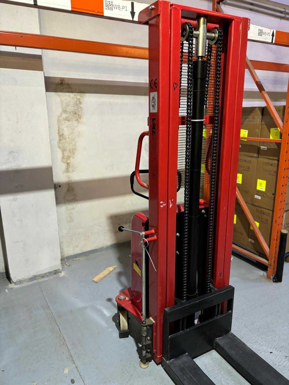 Stivuitor Semi-Electric VALLIFT DYC1530