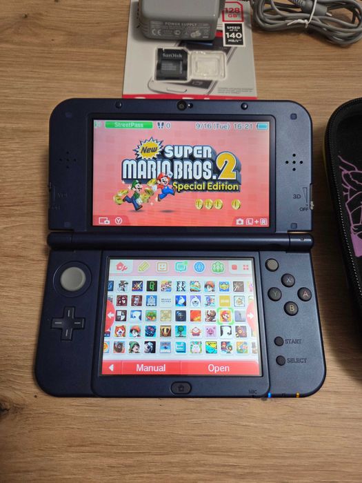 New Nintendo 3ds xl modat 128gb model New Galaxy Style impecabil