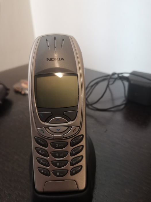 Nokia 6310i чисто нова