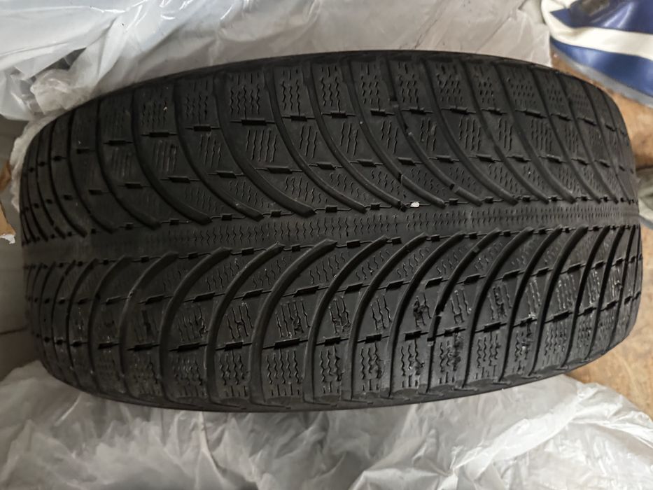 Anvelope iarma michelin 235/50/r19 si 255/45/r19