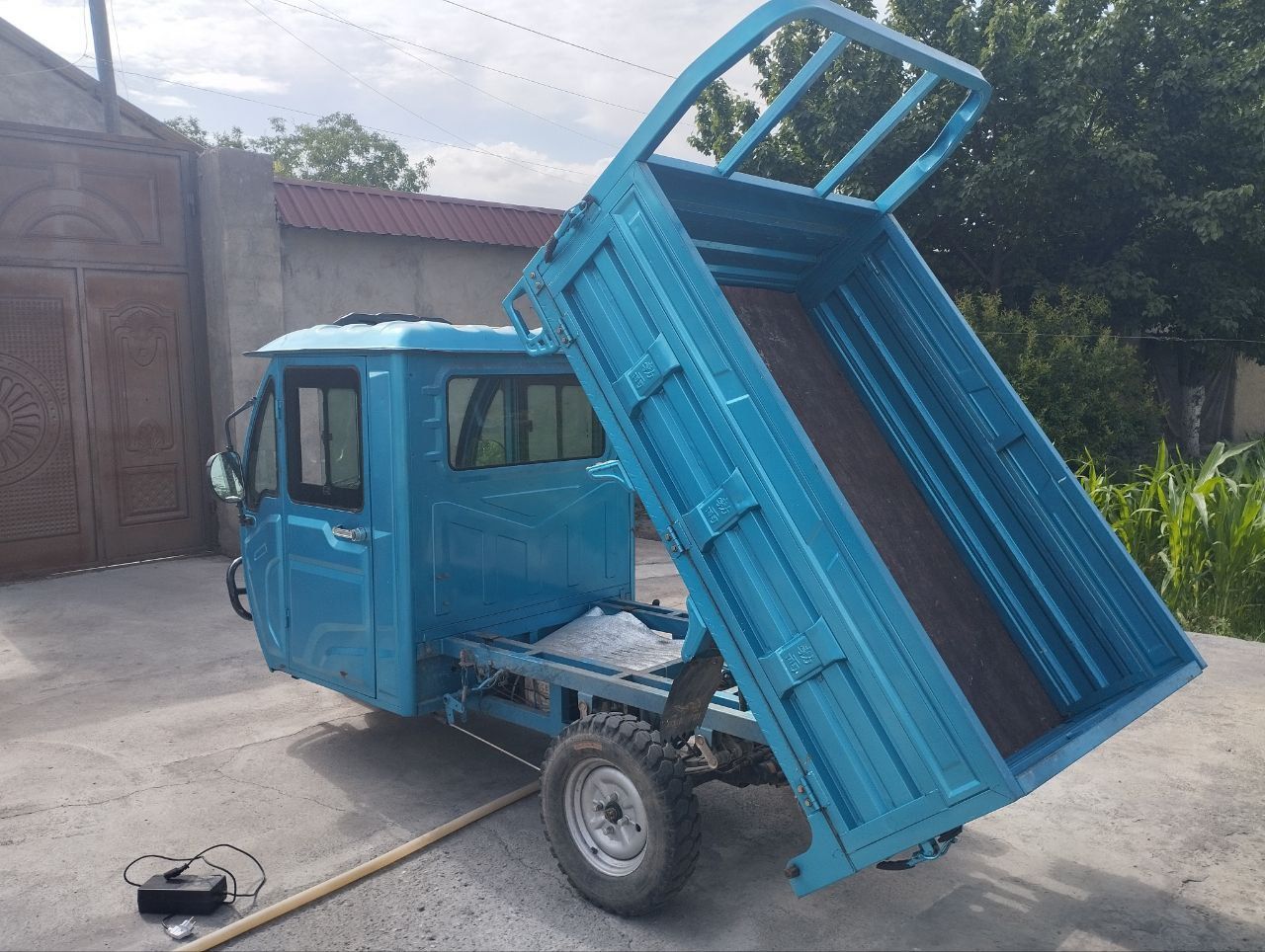 Srochno! ElektroMotorol sotiladi